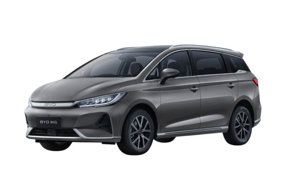 BYD M6